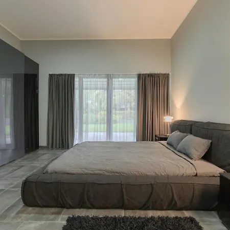 Gasthof The Black Sea Luxury Estate - Private Spa & Wellness Villa Warna